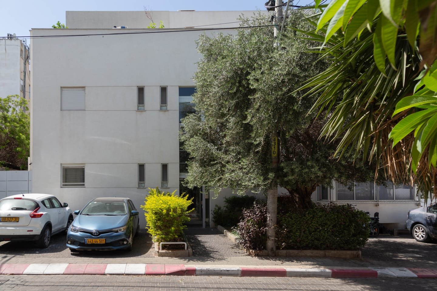 דירת גג 4 חדרים בצפון החדש פארק הירקון