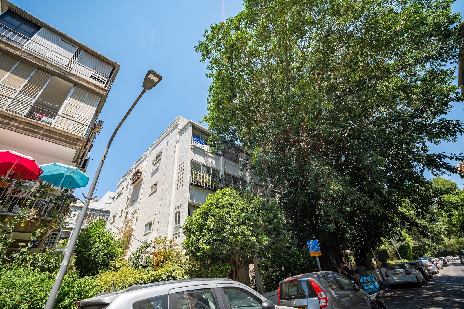 דירת 4.5 חדרים ברחוב הקליר